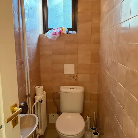 1st Floor Apartamento